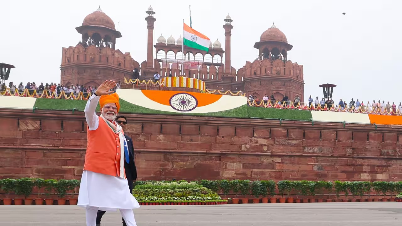 ‘Daam Kam, Dum Zyada’: PM Modi’s Independence Day Pitch for a Stronger, Self-Reliant India
