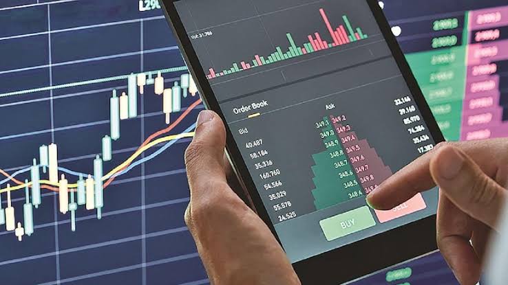 Indian Tech Stocks Surge Amidst Robust Earnings and Global Economic Optimism: