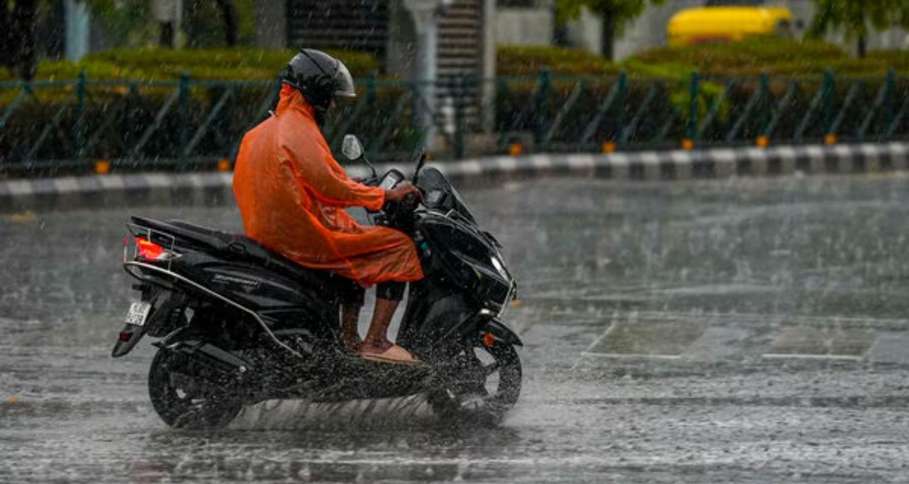 Storm Watch: Jharkhand Braces for Thunder, Hail, and Gusty Winds