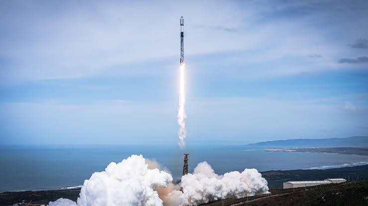 Starry Milestone: SpaceX Sends 10,000th Starlink Satellite Into Orbit