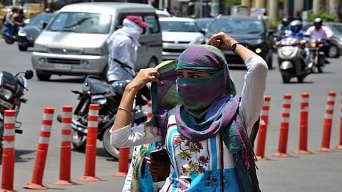 Mumbai Sizzles: Unseasonal Heatwave Grips City as Mercury Soars to 36.7°C