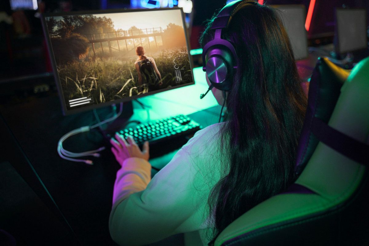 Girls Got Game, but the industry’s still boy-coding success.