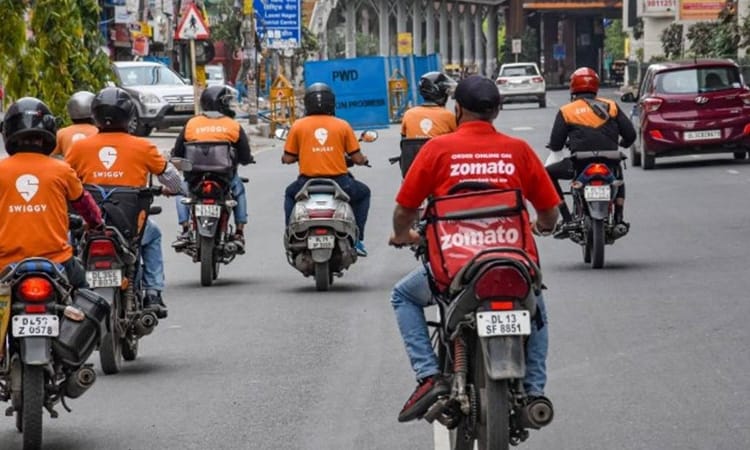 The Real Cost of Convenience: Swiggy and Zomato’s New Delivery Fee Reality Check