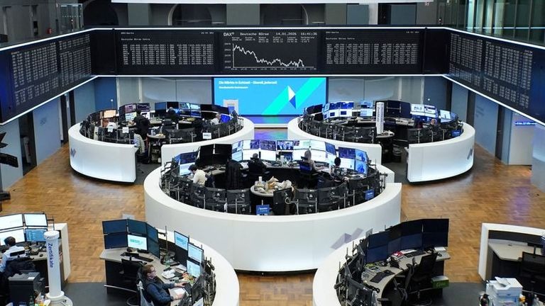 Investor Sentiment Weakens: Eurostoxx 50 And DAX Futures Fall Sharply, FTSE Down 0.56% In Early Trade
