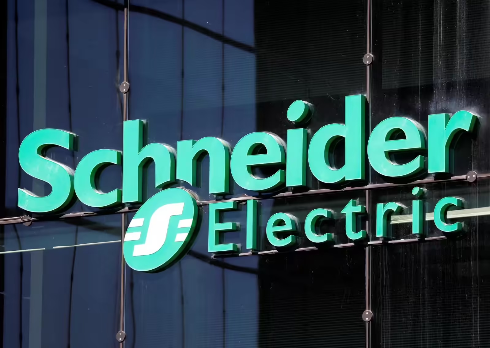 Schneider Electric Infrastructure Ltd Reports Q3 Revenue of ₹10.29 Billion, Net Profit at ₹970.3 Million