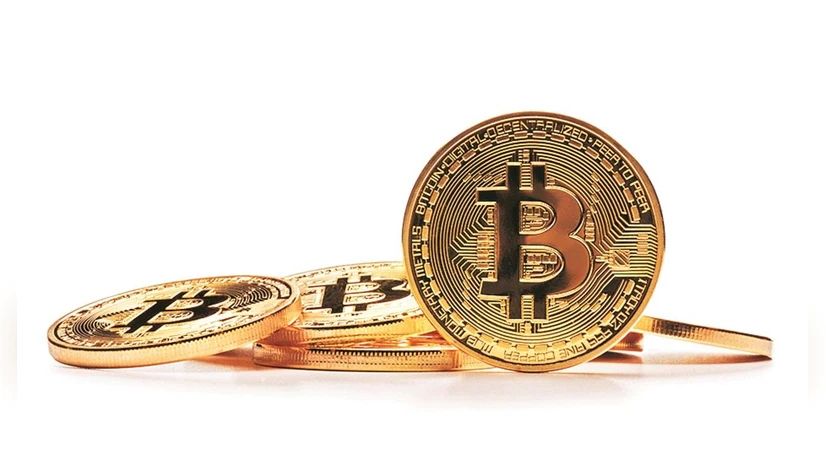 Bitcoin Slips Below $90,000 as Volatility Rattles Markets