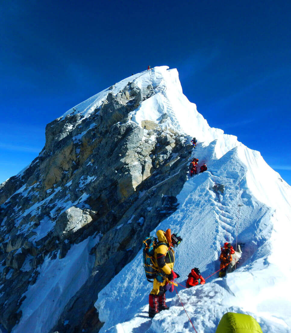 Nepal Increases Climbing Fees for Mount Everest by 36%