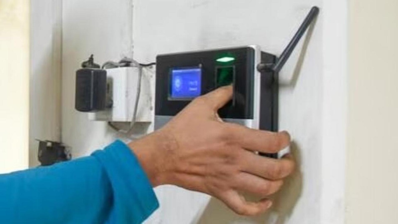 Tripura Tightens Accountability: Biometric Attendance to Decide Salaries