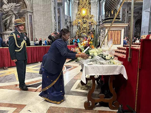 Global Spotlight: President Murmu Joins World Leaders in Rome for Pope Francis’ Historic Farewell
