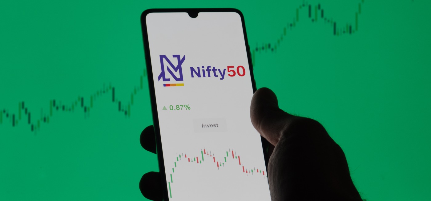 Nifty 50 Stays in the Green, Gains Trimmed but Momentum Holds
