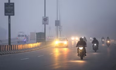 Sunday Delight: Delhi's Morning Temperature Hits 13.5 Degrees
