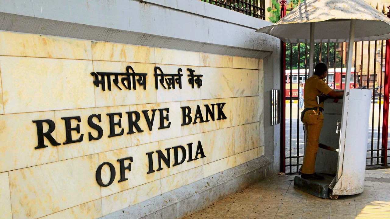 India’s Financial Market Update: Government Surplus Nil, RBI Refinance Rs 81.46 Billion, Banks Borrow Rs 8 Billion via Marginal Standing Facility; Rupee Opens Lower