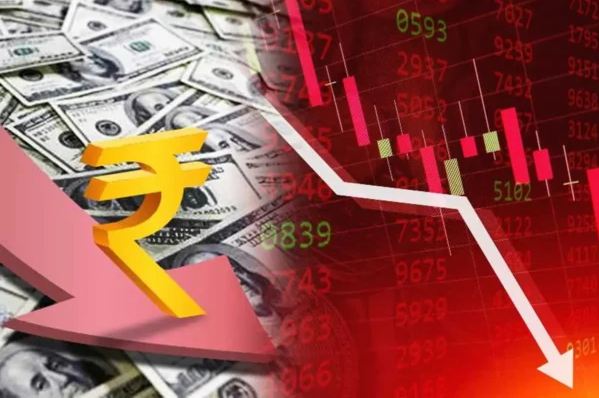 Indian Rupee Suffers Biggest Single-Session Fall Since May 11