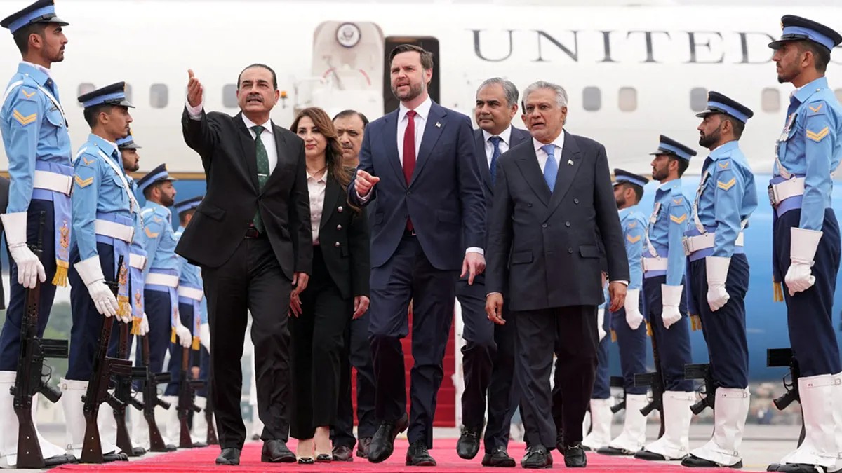 Signals, Strategy And Stagecraft: Munir’s Diplomatic Coup During Vance’s Islamabad Stopover