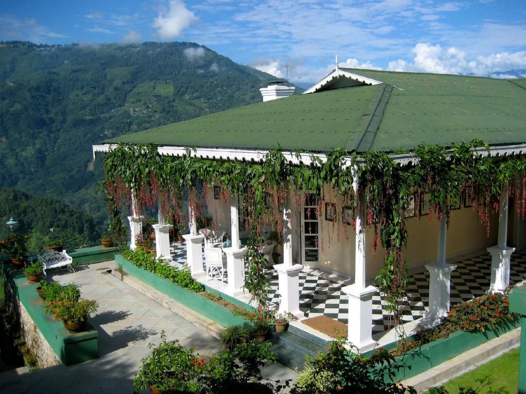 Farm to Fork to Floor: 15 Gorgeous Indian Homestays That Grow Their Own Food