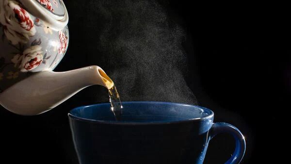 Sip Smart: How Green Tea, Black Tea, and Coffee Impact Your Heart & Blood Sugar