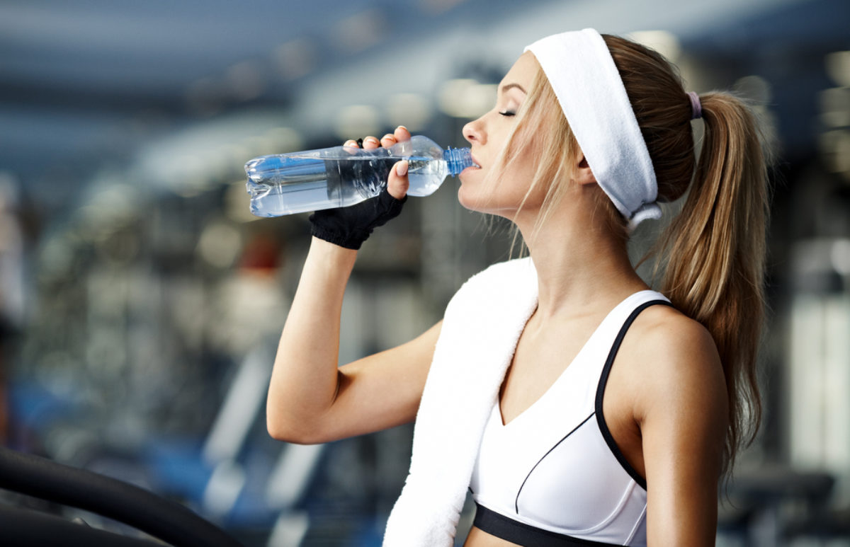 From Poolside Confidence to Beachside Strength: Your Summer Fitness Blueprint!
