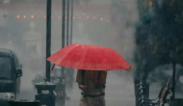 Delhi’s Getting Drenched Early: Monsoon Books a Prepaid Arrival for June 22
