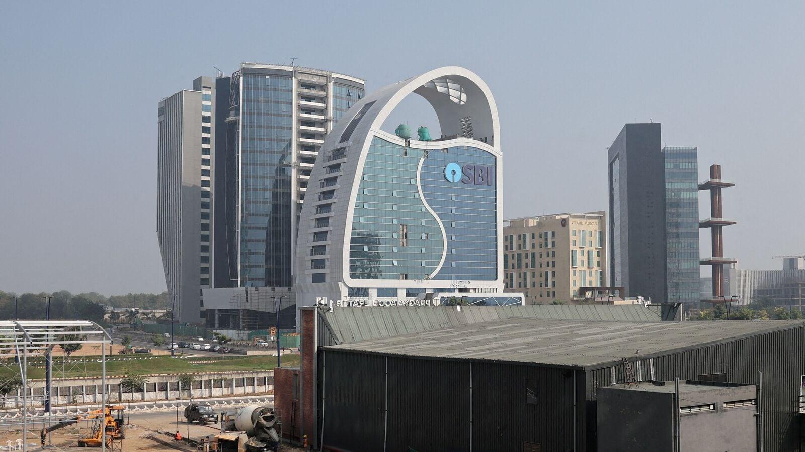Outbound Ambitions, Inbound Obstacles: Why Financial Distributors Struggle to Enter GIFT City’s Global Markets