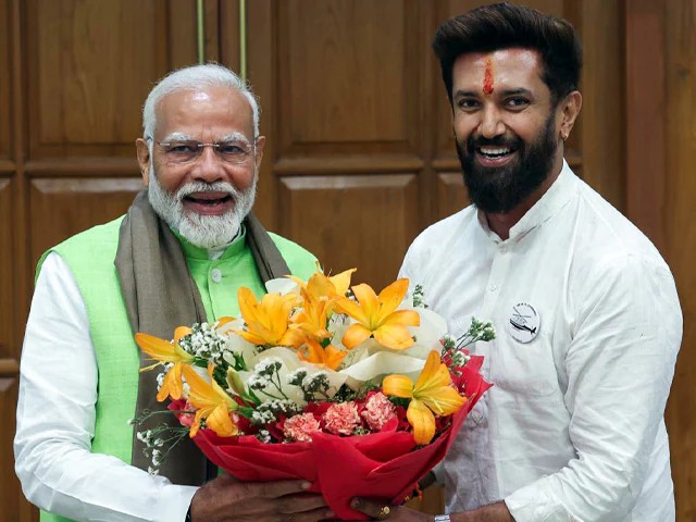 Bihar Elections 2025: Chirag Paswan’s Dynamic Duo Arun Bharti & Raju Tiwary to Command Campaign