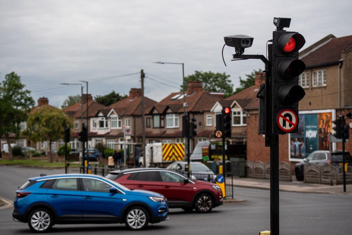 When Cities Hit the Brakes: How London, Paris & NYC Rewrote the Road Rules
