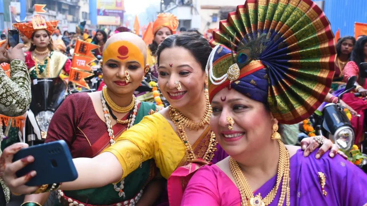 Gudi Padwa 2025: Mumbai’s Streets Shine with Tradition, Tunes & Festive Vibes!