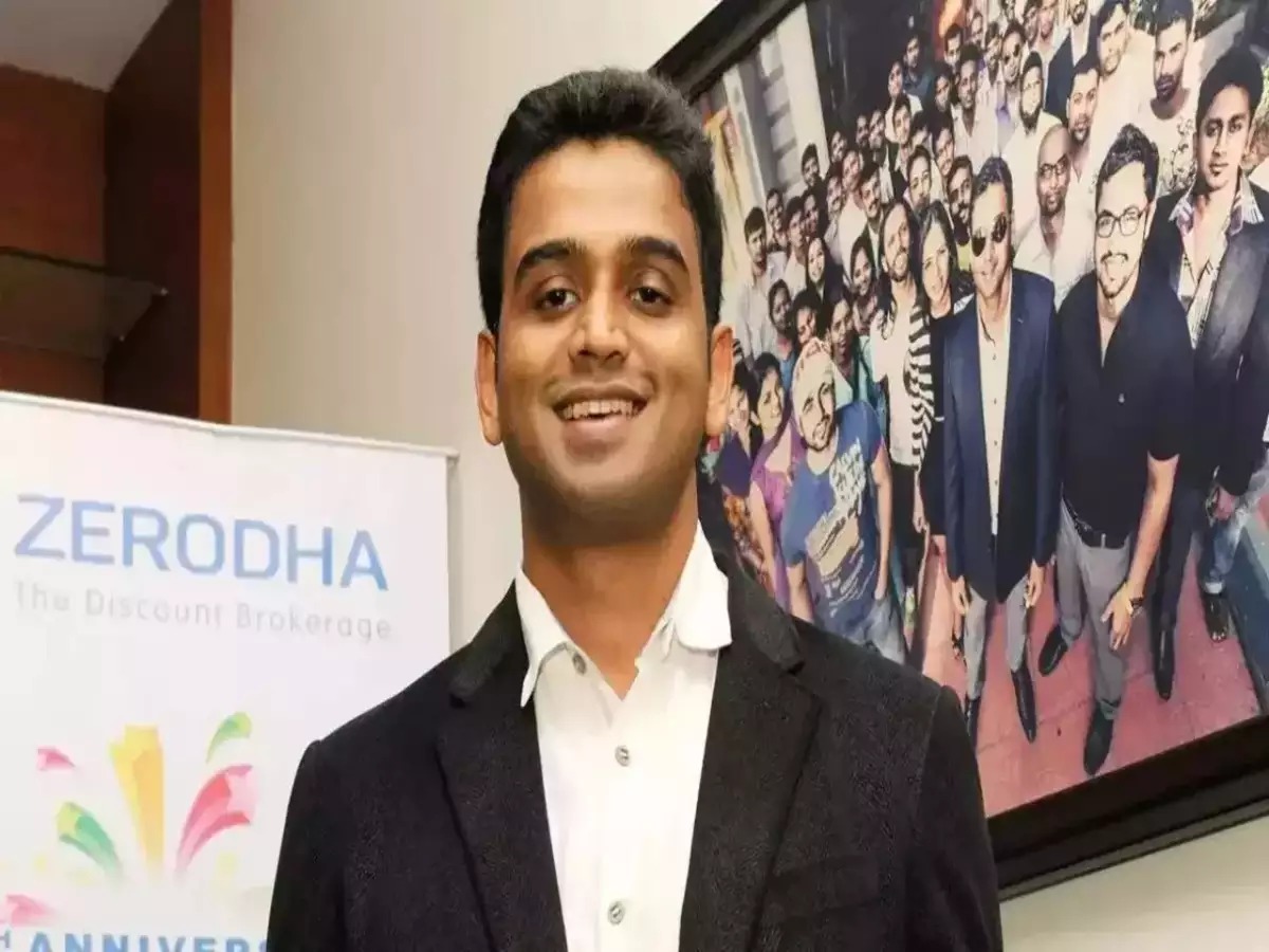 Zerodha's Nithin Kamath Flags AI-Generated App Reviews and Digital Fraud Risks