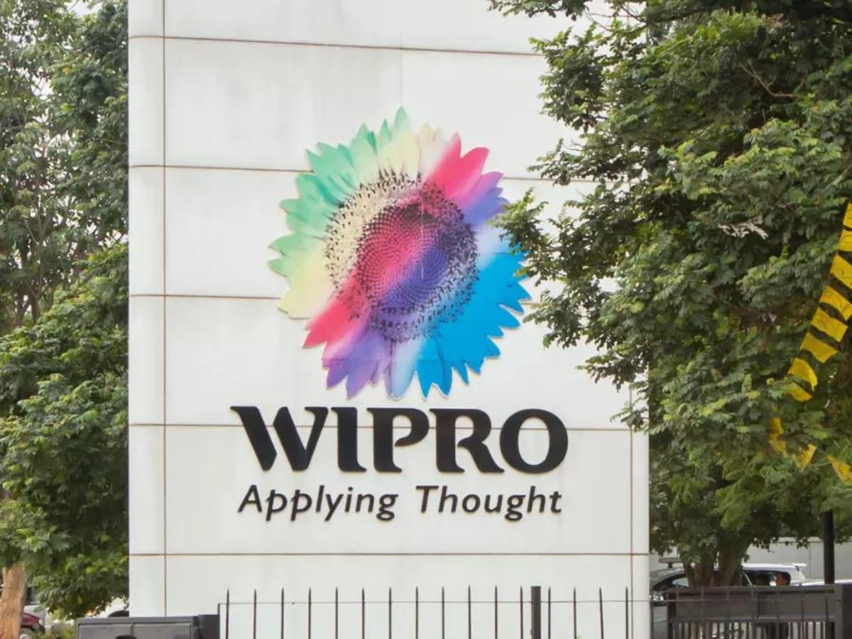 Wipro Seals Huge $650 Million Partnership with Phoenix Group, Enhances UK Footprint