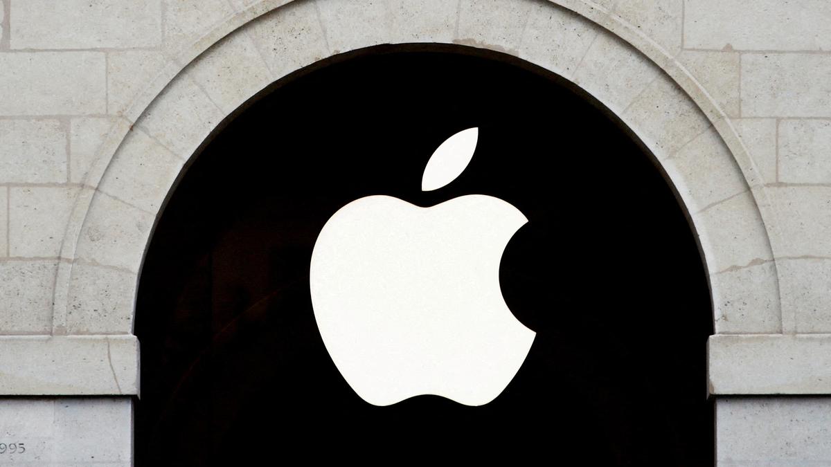iPhones Take Flight: Apple Airlifts $2 Billion Worth from India to Outsmart Trump Tariffs