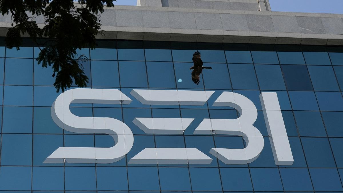 SEBI Tightens Governance of MIIs, Mandates Core Operations Executives on Boards
