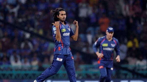 Punjab Kings Blaze to 236/5 with Prabhsimran's Power-Packed 91