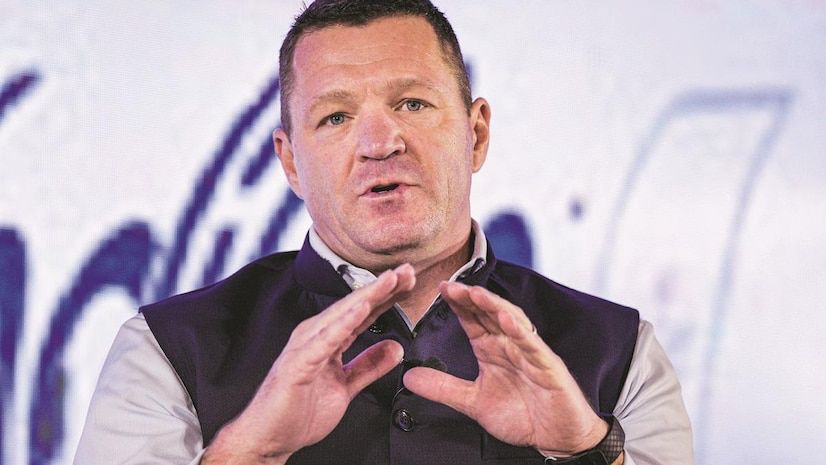 Flying Above the Fray: IndiGo Stays on Course Despite Tariff Turbulence