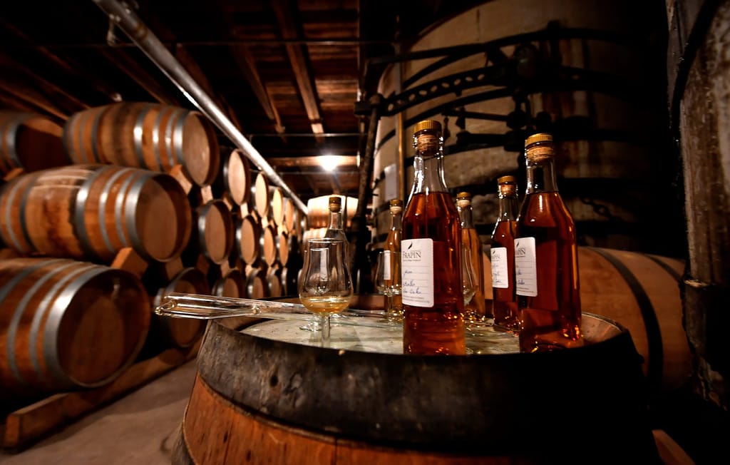 French Cognac Faces Crisis Amid US-China Tariff Crossfire