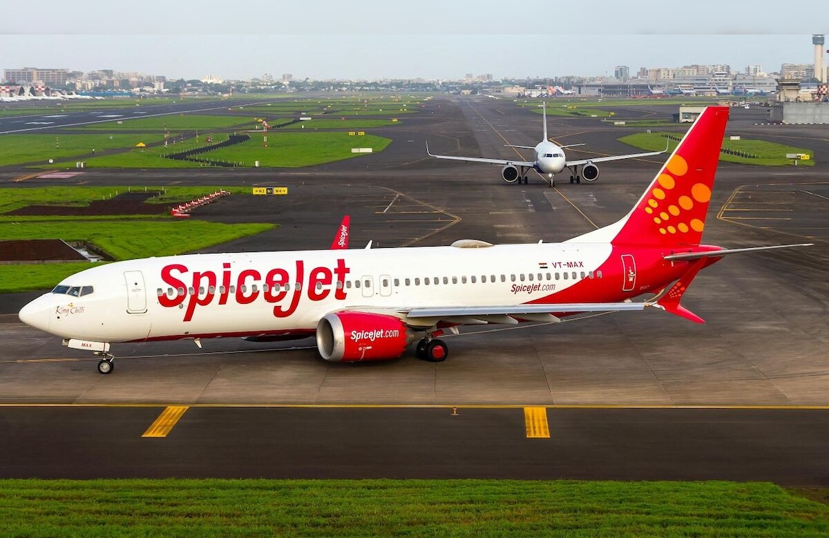 SpiceJet to Induct Five Boeing 737 Aircraft by October 2025: Major Fleet Expansion Ahead of Peak Travel Seasons