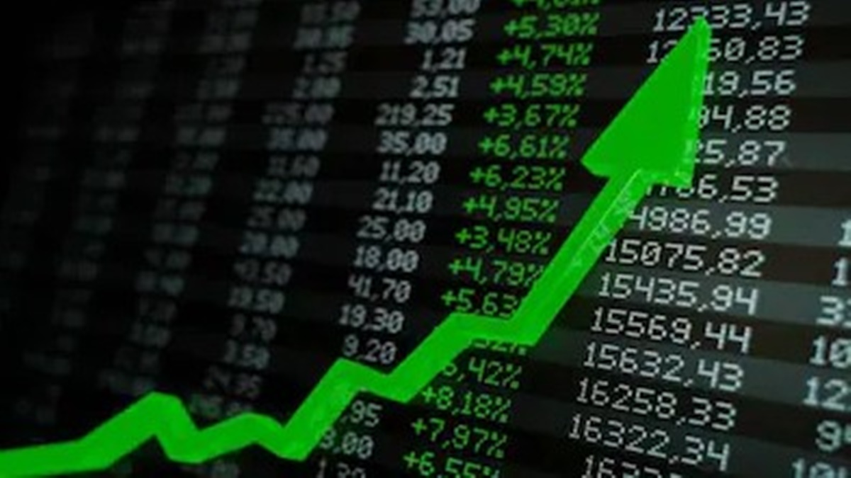 Nifty FMCG Index Climbs 1.11 Percent as Consumer Staples Lead Defensive Rally Amid Market Volatility
