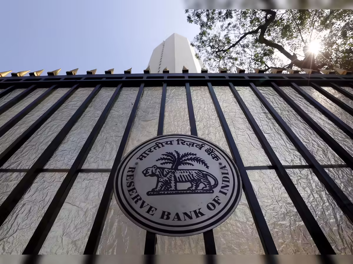 Cash Balances Stable, Borrowings Climb—India’s Banks Navigate Mid-December Liquidity