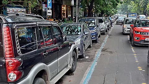 Kolkata Clears the Way: Morning No-Parking Rule for Cleaner Streets