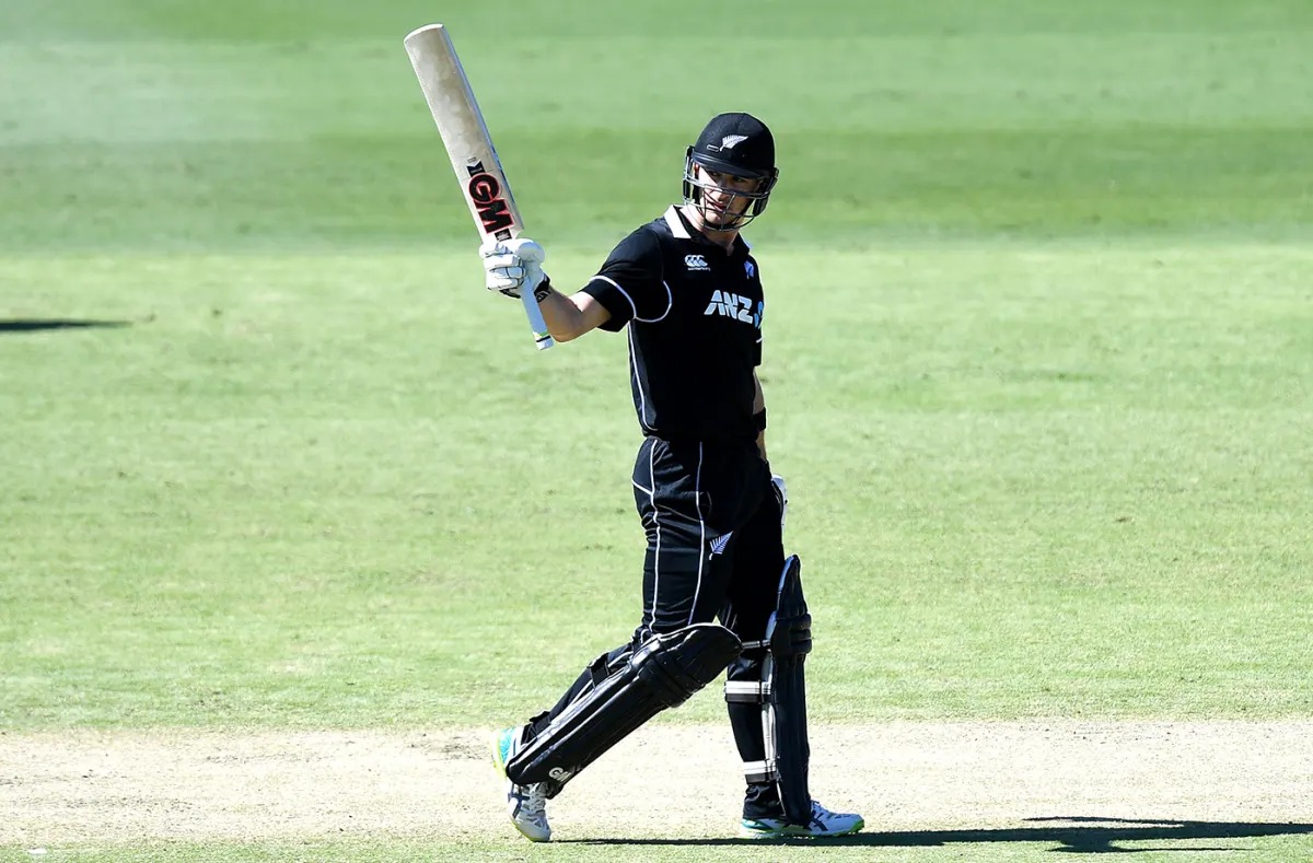 Will Young Shines with 11th ODI Fifty as New Zealand Reaches 78/3 Against Pakistan