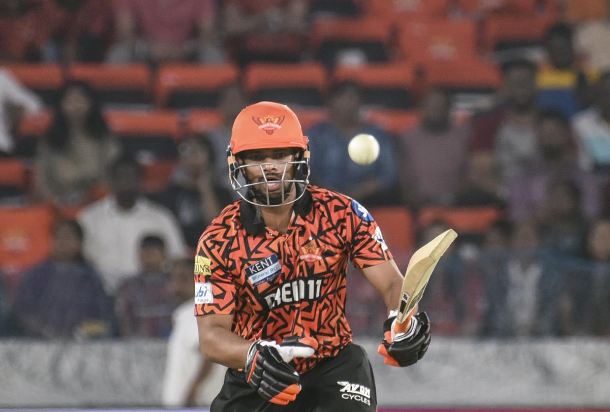 Sunrisers Hyderabad Reach 105/4 in 10 Overs, Klaasen and Verma Lead Recovery