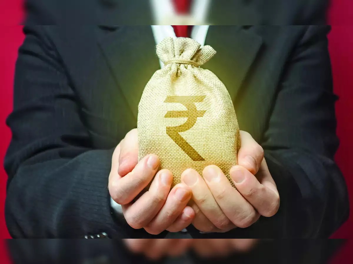 Indian Banks Tap RBI's Emergency Funding Amid Liquidity Crunch