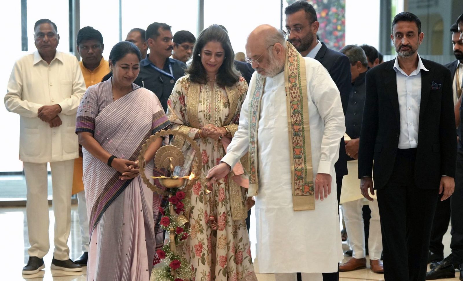 Healing Heights: Amit Shah Inaugurates 400-Bed Tower at Max Saket Hospital