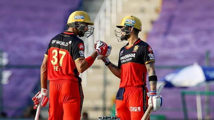 Kohli, Salt Dominate as RCB Crush Royals with Commanding Chase
