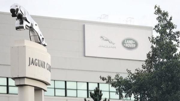 Moody’s Upgrades Jaguar Land Rover’s Ratings, Outlook Remains Positive