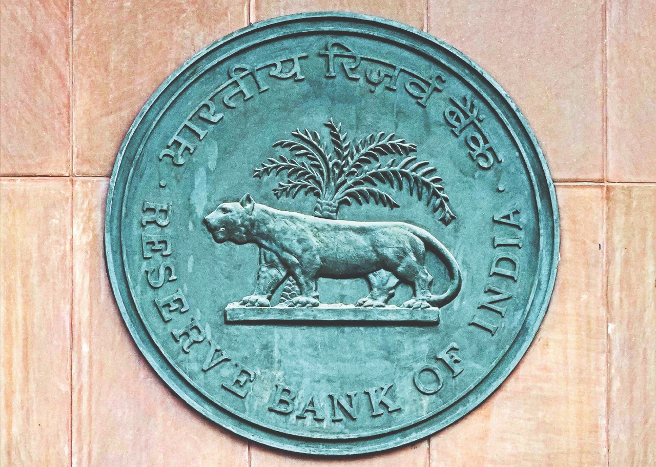 RBI Poised For Third Consecutive Rate Cut Amid Easing Inflation And Growth Concerns