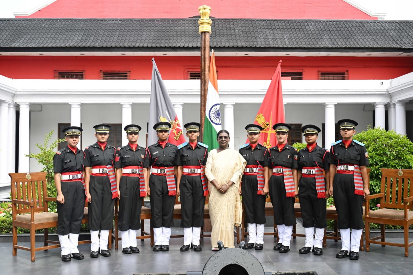 President Murmu Reviews Historic IMA Passing Out Parade in Dehradun