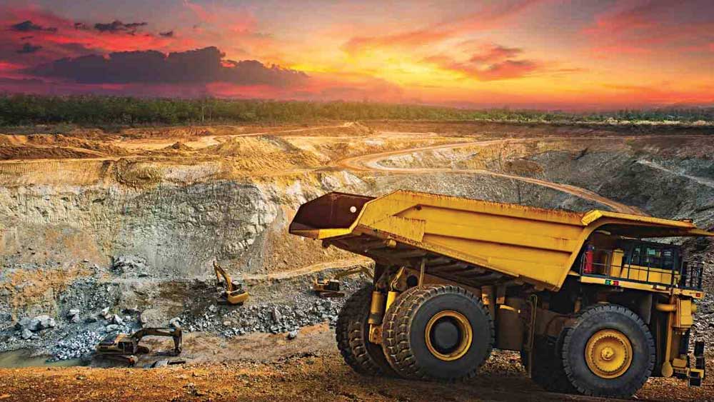 Fast-Track to Extraction: Gadkari’s Proposed Mining Policy Promises Business Ease and Regional Growth