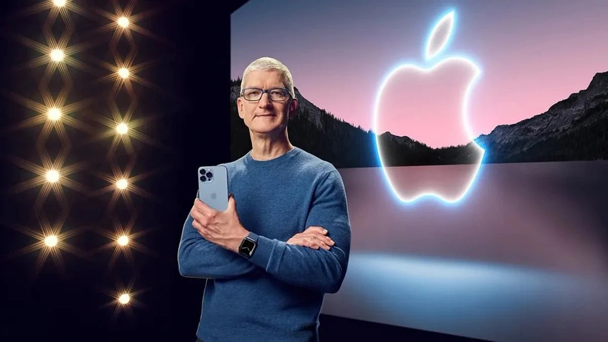 Apple's Ambitious Expansion: CEO Tim Cook Highlights Record Growth and New Stores in India's Booming Market