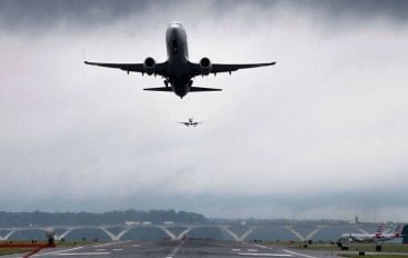 India Tightens Airfare Regulation in Response to Price Spikes During Kumbh Mela.