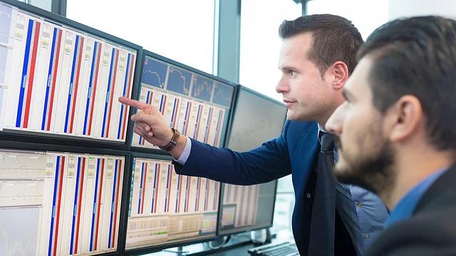 TCS, Infosys, Wipro Target ₹1.72 Trillion Contract Renewals Amid Tariff Challenges