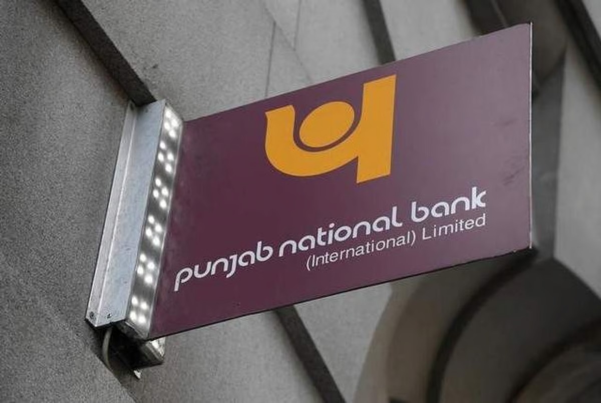 Fitch Affirms Punjab National Bank At ‘BBB-/Stable’, Upgrades Viability Rating To ‘BB